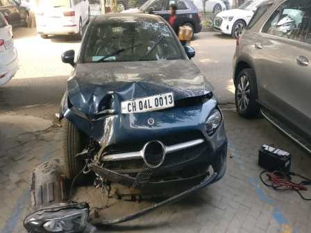 MERCDEEZ BENZ  A 200 Limosine